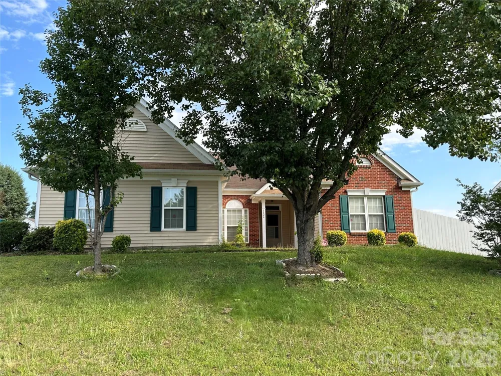 6826 Chieftain Drive