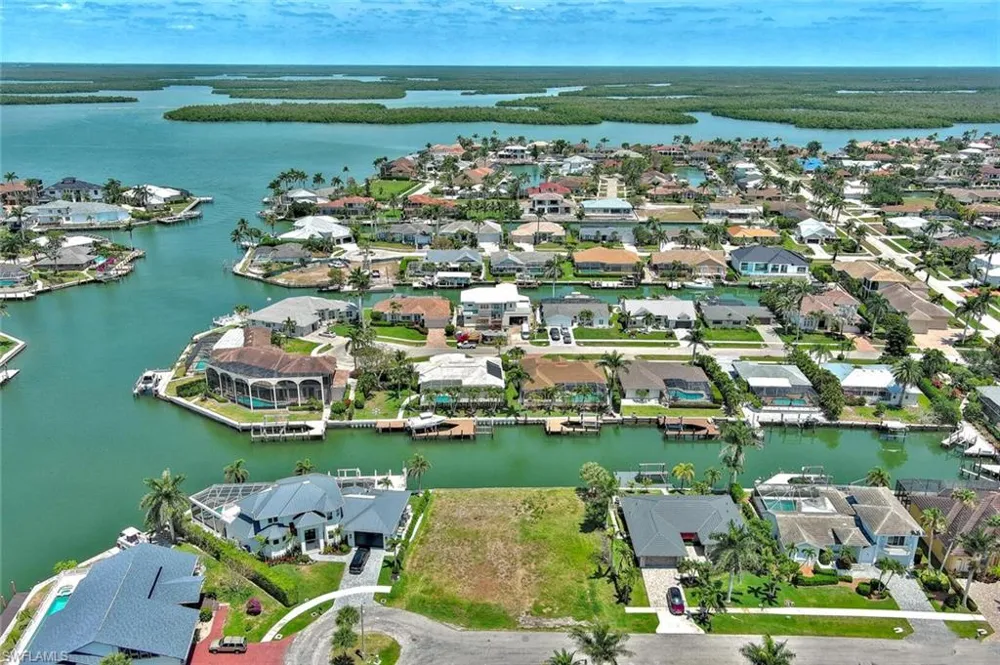 225 Geranium Court Marco Island, FL 34145
