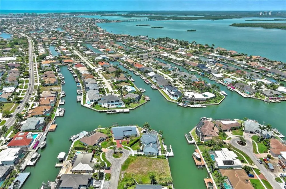 225 Geranium Court Marco Island, FL 34145