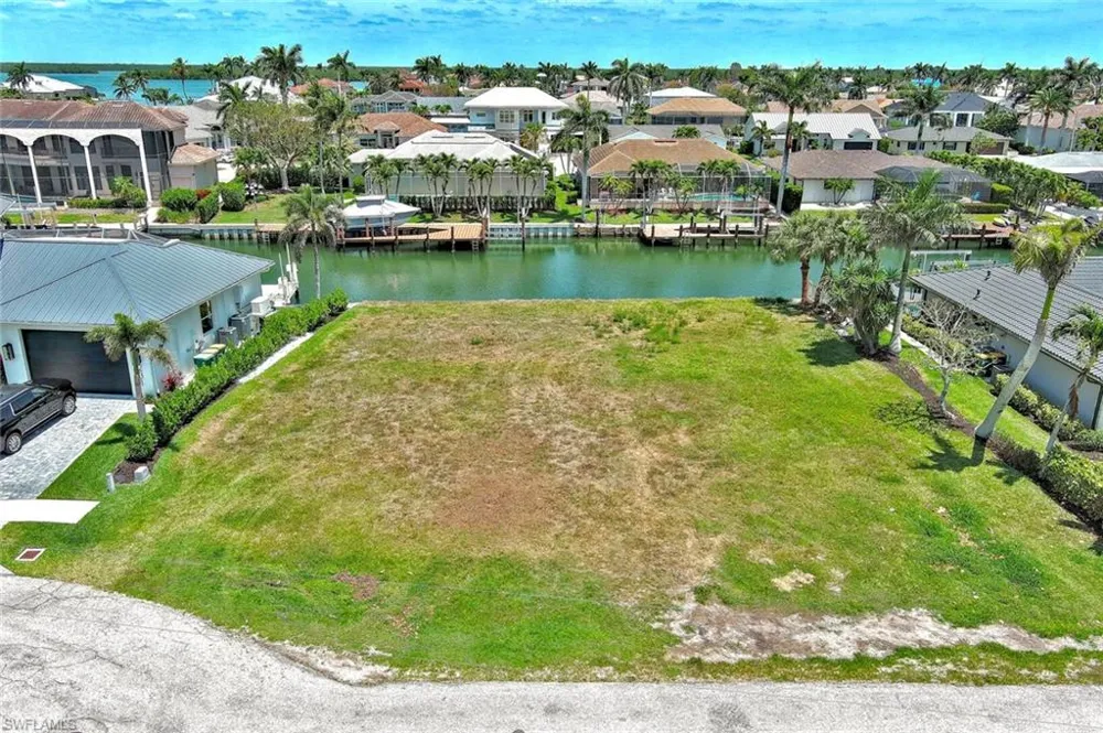 225 Geranium Court Marco Island, FL 34145