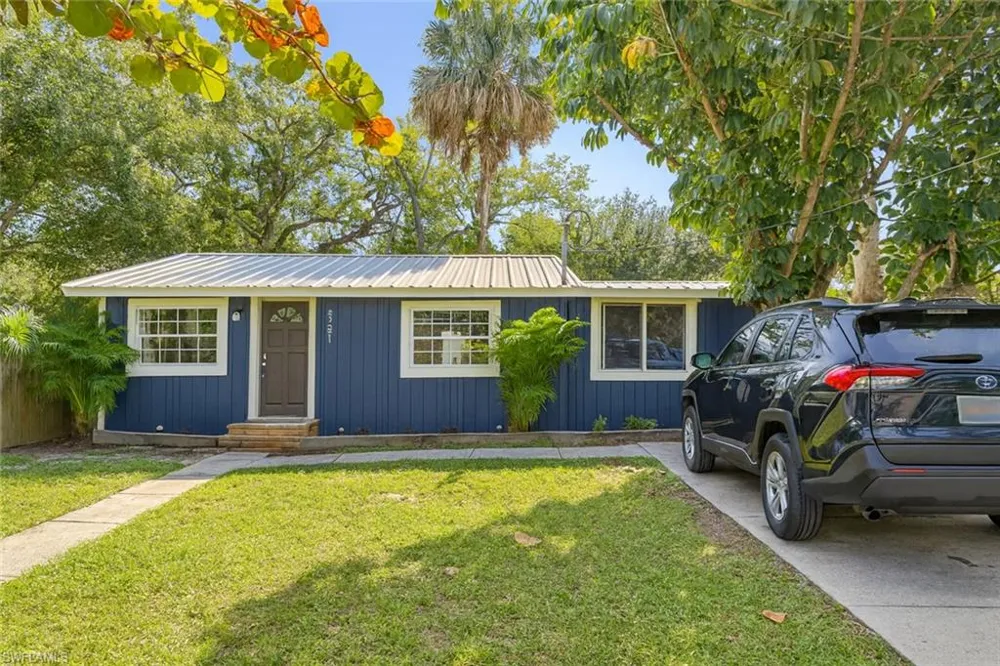 6901 Michigan Avenue Gibsonton, FL 33534
