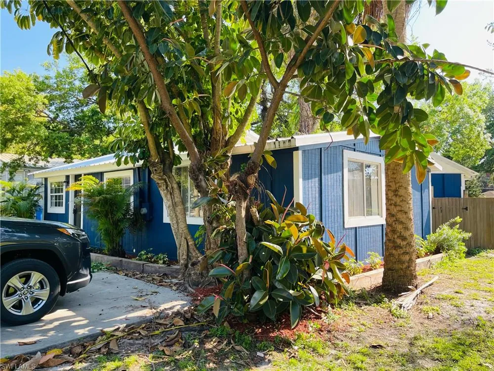 6901 Michigan Avenue Gibsonton, FL 33534