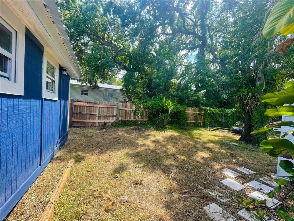 6901 Michigan Avenue Gibsonton, FL 33534