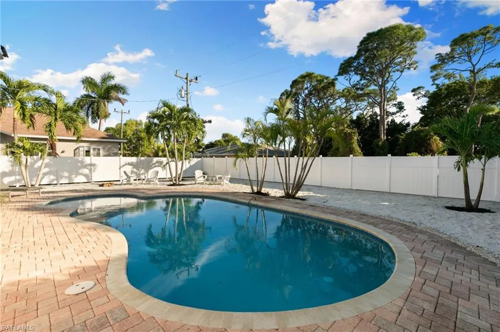 317 3rd Avenue Marco Island, FL 34145