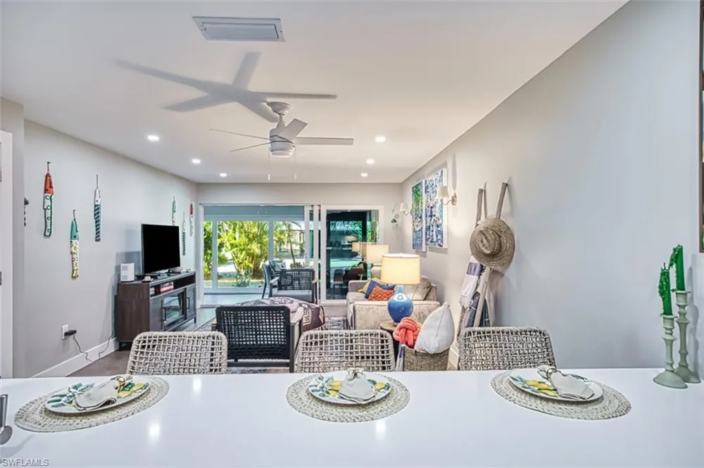1610 Middle Gulf Drive #A3 Sanibel, FL 33957
