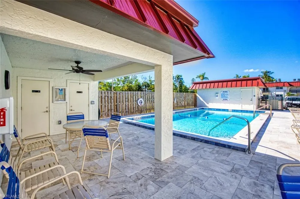 1610 Middle Gulf Drive #A3 Sanibel, FL 33957
