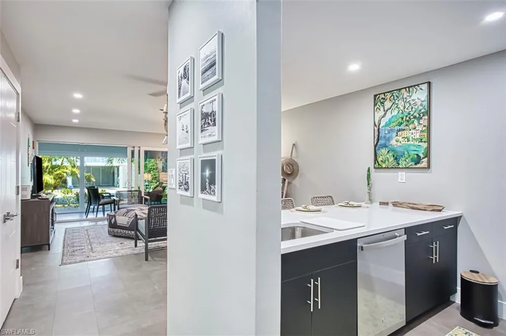 1610 Middle Gulf Drive #A3 Sanibel, FL 33957