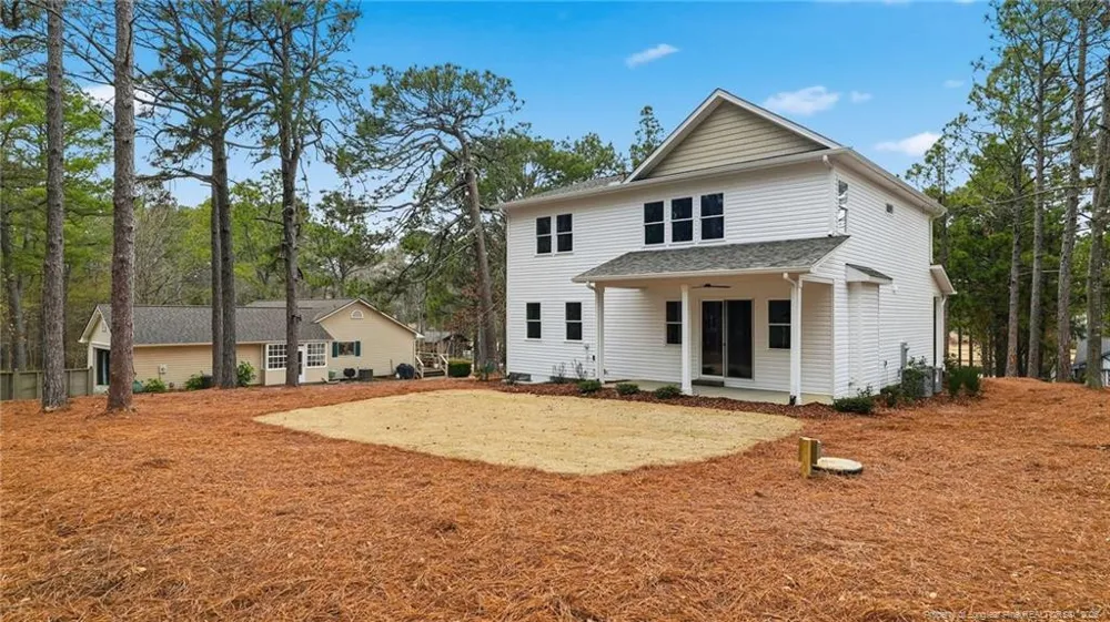 139 Lancashire Lane Seven Lakes, NC 27376
