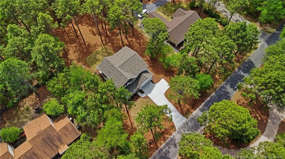 139 Lancashire Lane Seven Lakes, NC 27376