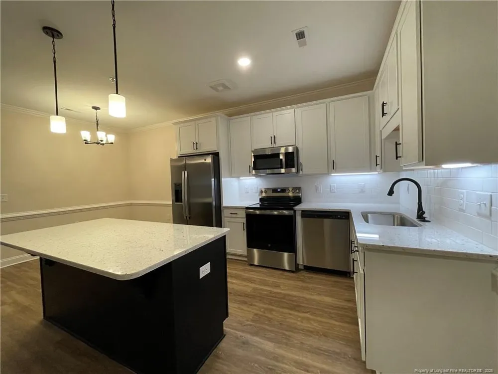 220 Gallery Drive #204 Spring Lake, NC 28390