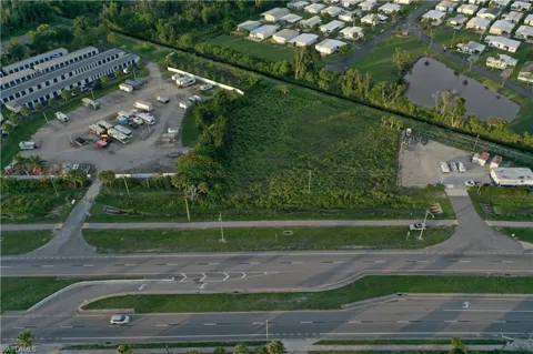 2536 Tamiami Trail
