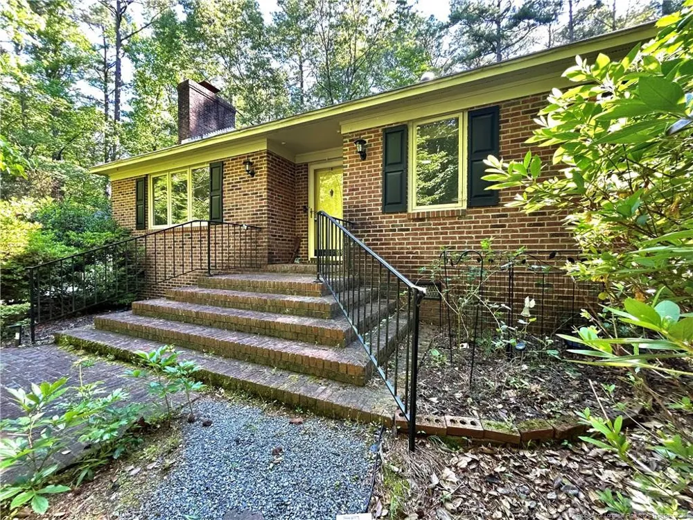 1963 Wedgewood Drive Sanford, NC 27332