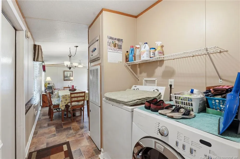 10400 Ruth Vinson Road Autryville, NC 28318