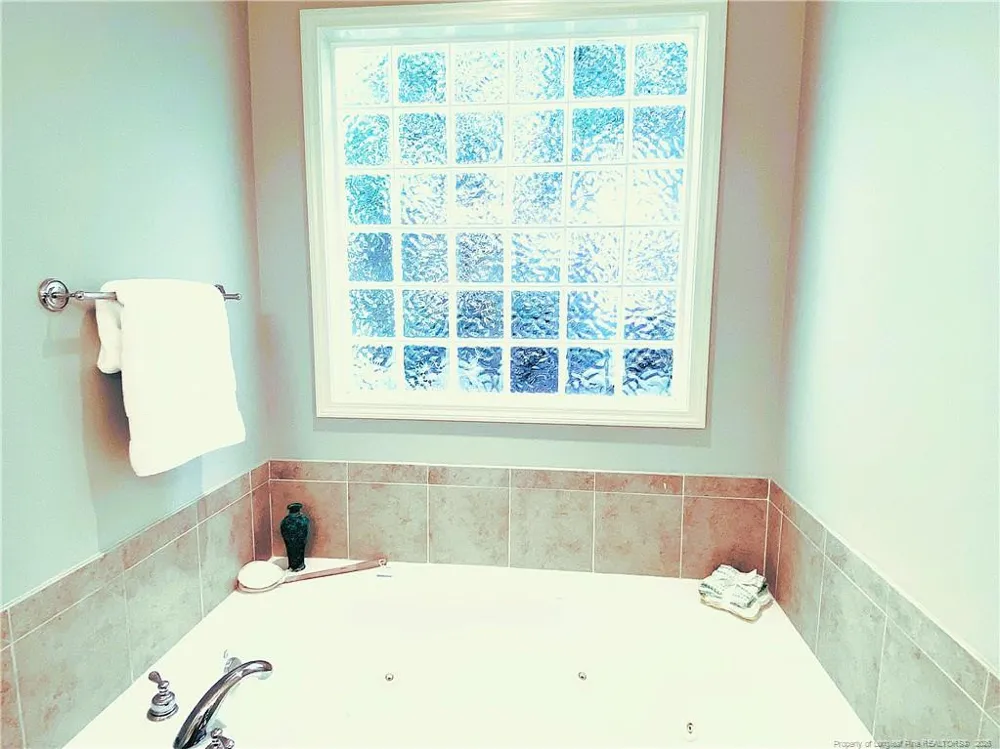 175 Pine Hawk Drive Spring Lake, NC 28390