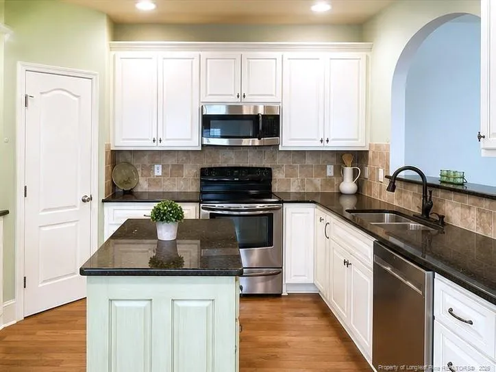175 Pine Hawk Drive Spring Lake, NC 28390
