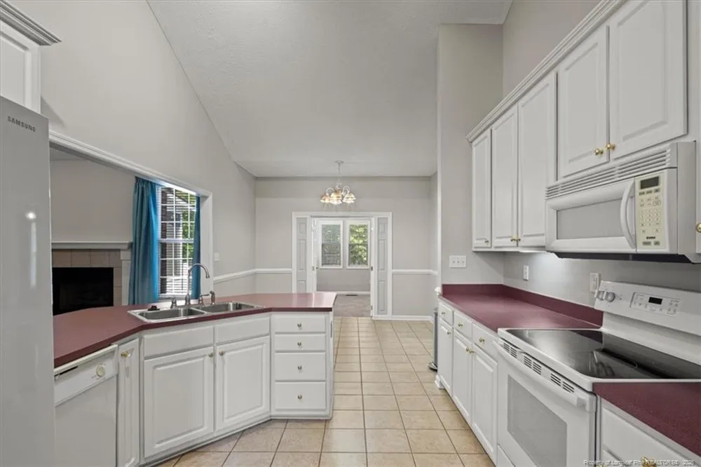 321 Stone Cross Drive Spring Lake, NC 28390