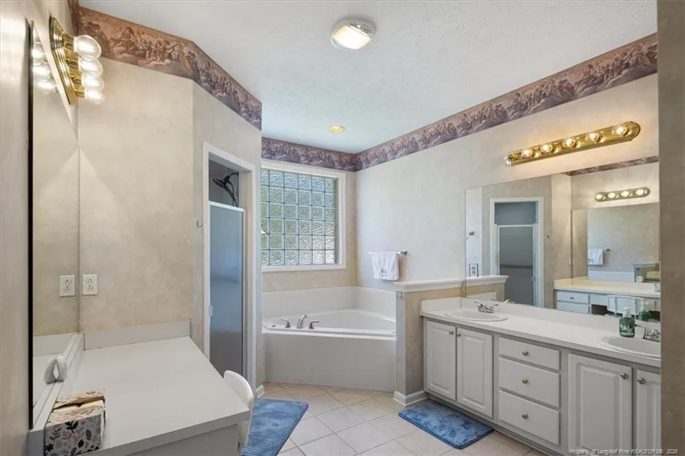 321 Stone Cross Drive Spring Lake, NC 28390