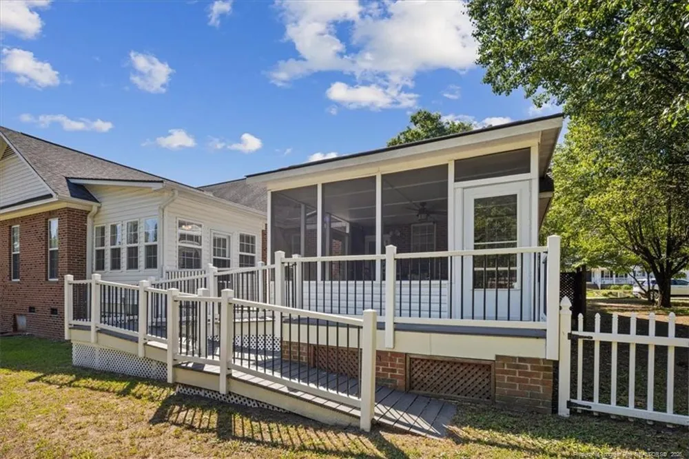 321 Stone Cross Drive Spring Lake, NC 28390