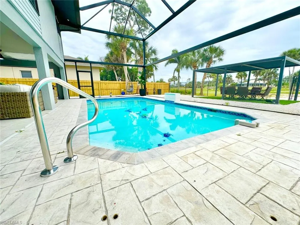 14271 Sandarac Drive Bokeelia, FL 33922
