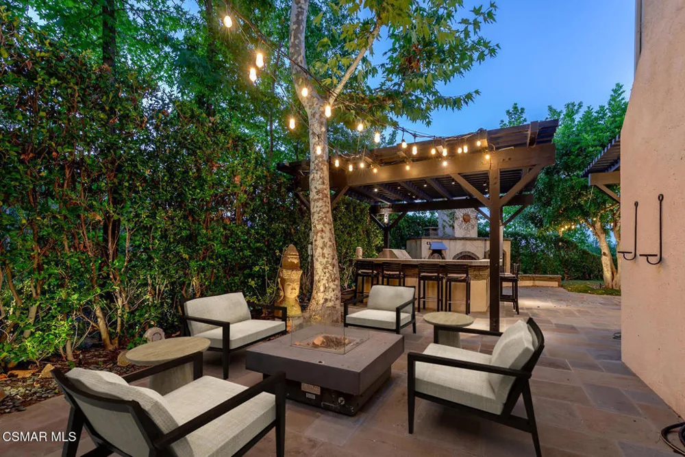 841 Stafford Road Thousand Oaks, CA 91361