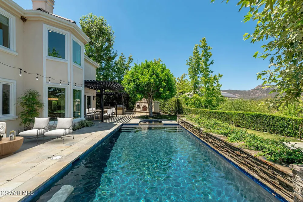 841 Stafford Road Thousand Oaks, CA 91361