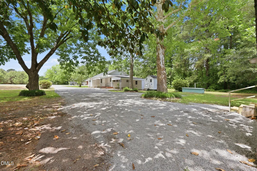 1094 Wilsons Mills Road Smithfield, NC 27577