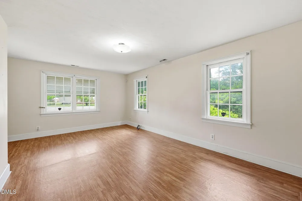 1094 Wilsons Mills Road Smithfield, NC 27577