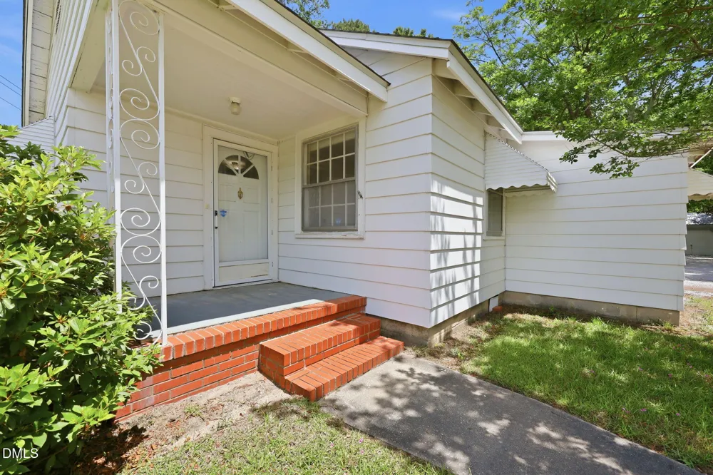 1094 Wilsons Mills Road Smithfield, NC 27577