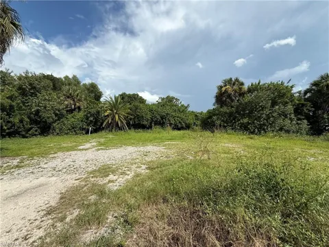 12096 Carpenter Lane