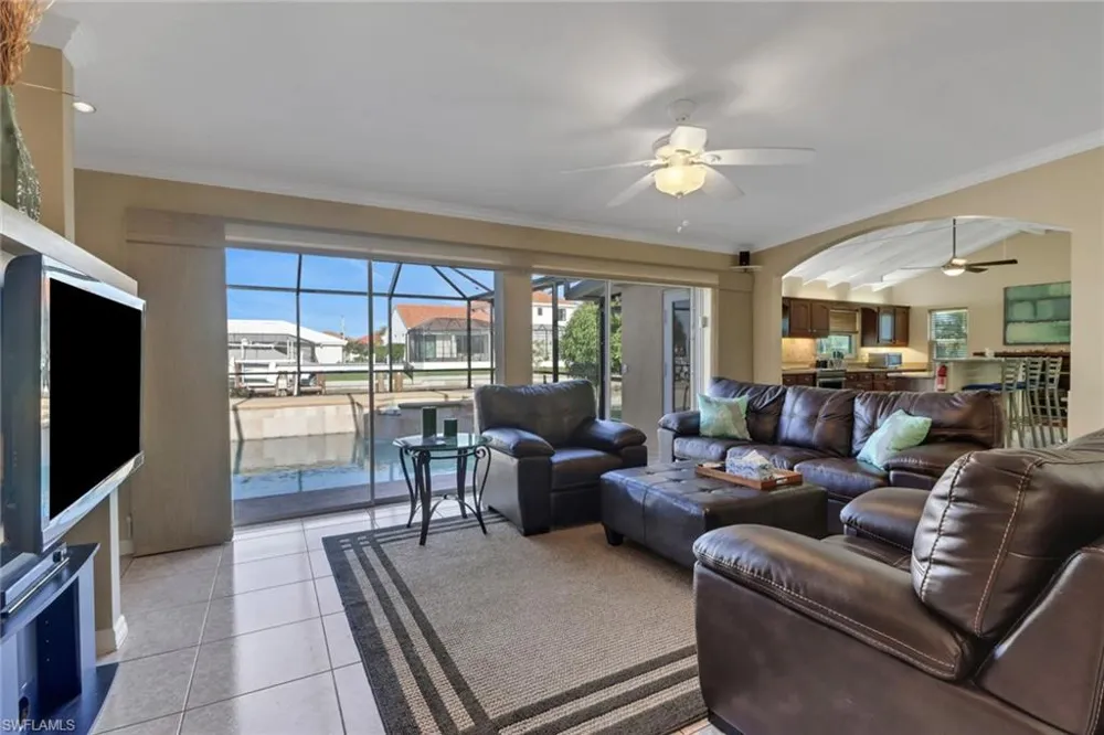 562 Goldcoast Court Marco Island, FL 34145