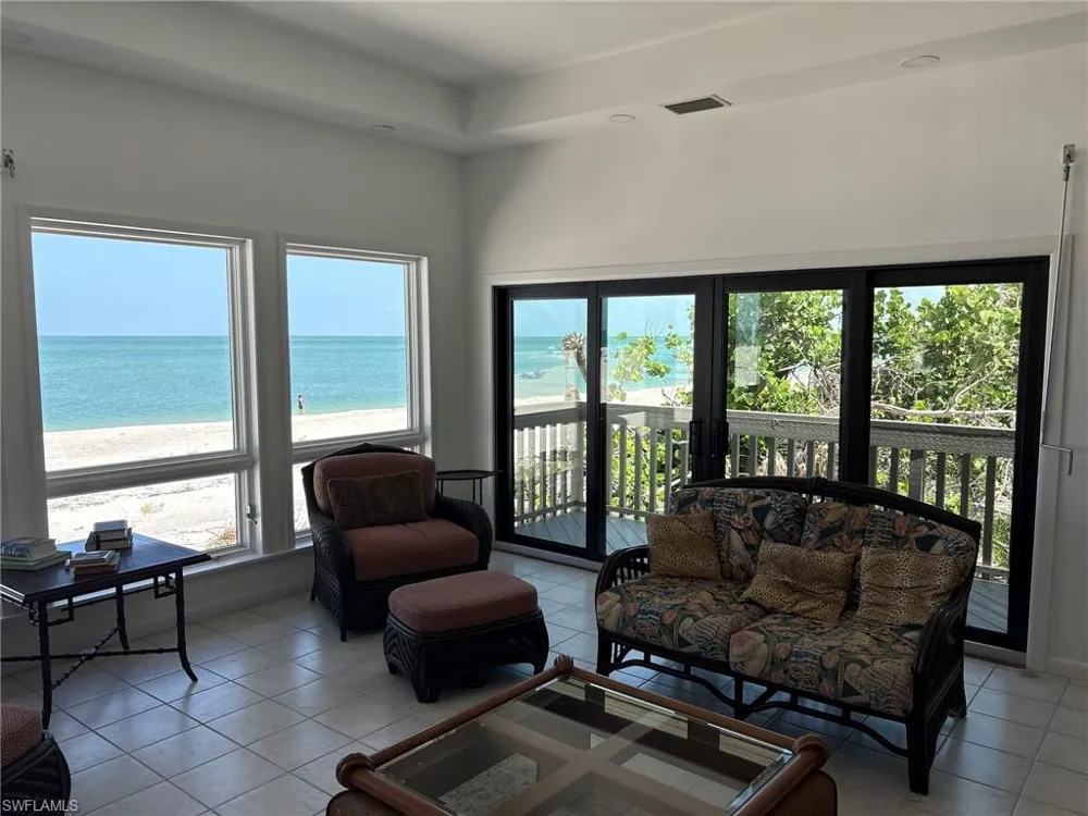 484 Gulf Bend Drive Captiva, FL 33924