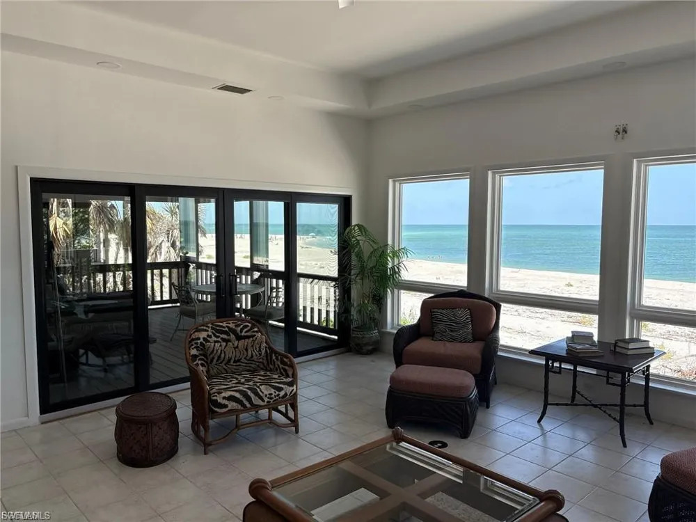 484 Gulf Bend Drive Captiva, FL 33924