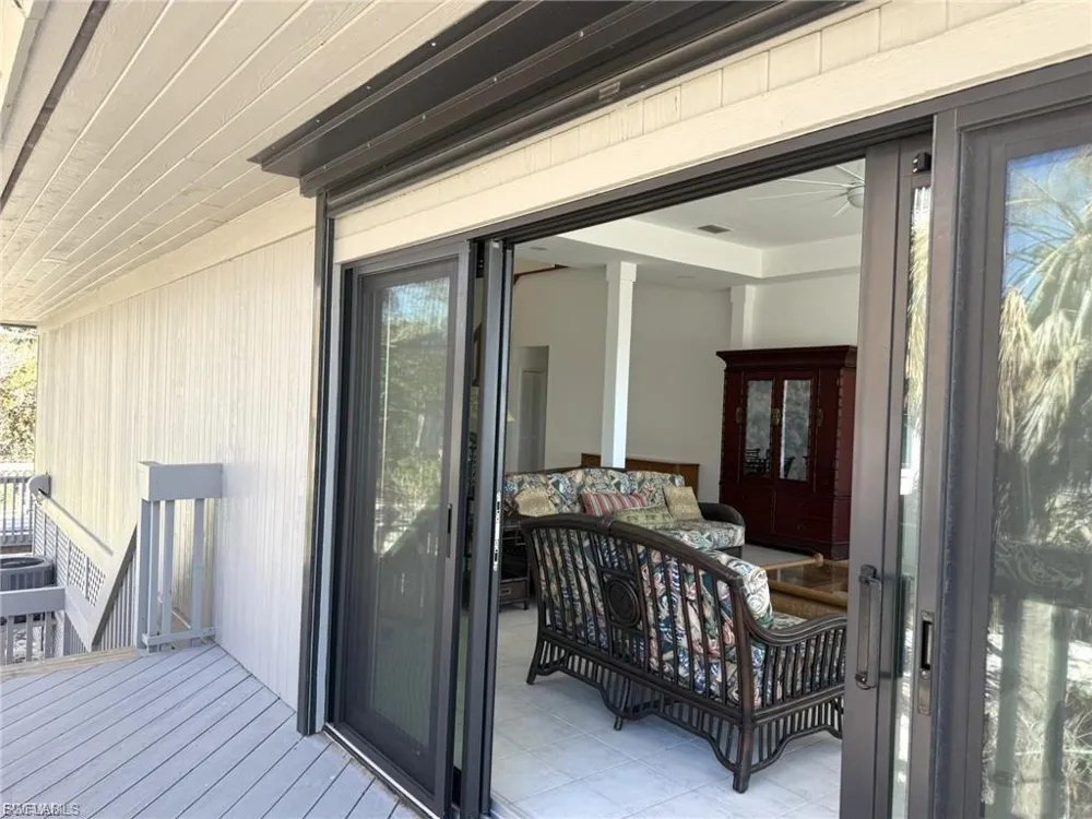 484 Gulf Bend Drive Captiva, FL 33924