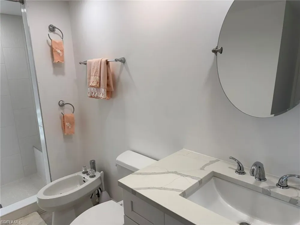 484 Gulf Bend Drive Captiva, FL 33924