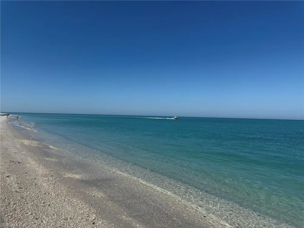 484 Gulf Bend Drive Captiva, FL 33924