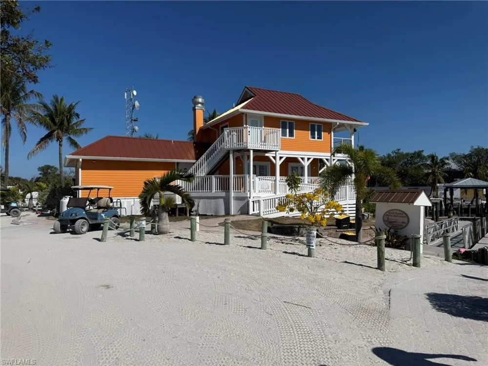 484 Gulf Bend Drive Captiva, FL 33924