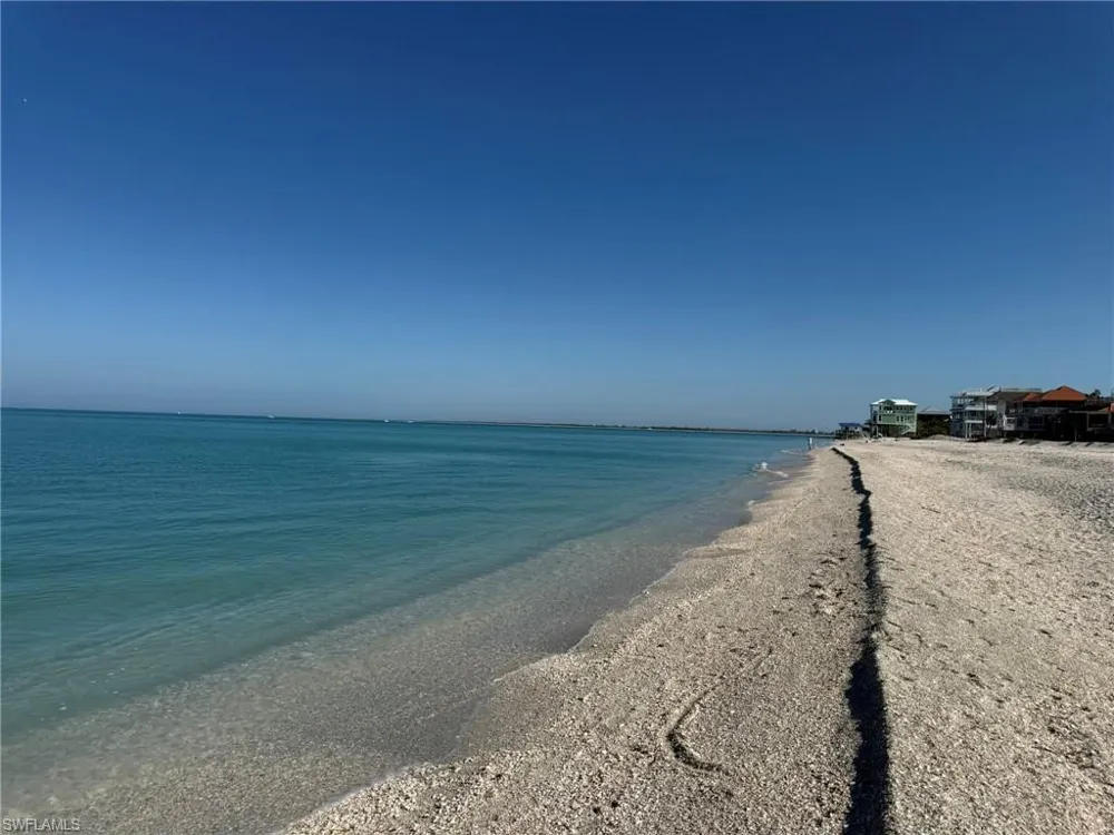 484 Gulf Bend Drive Captiva, FL 33924