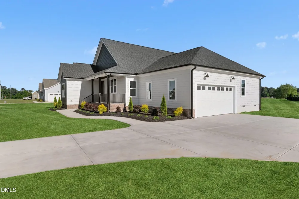 5225 Finch Road Bailey, NC 27807