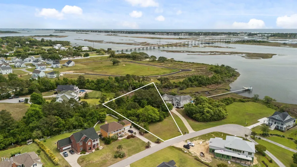 121 Fawn Creek Court Cedar Point, NC 28584