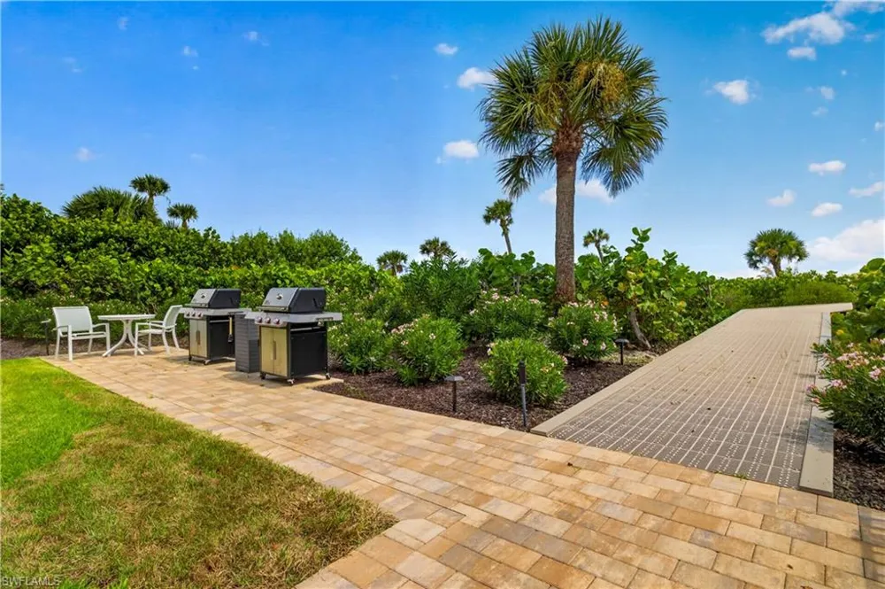 2311 W Gulf Drive #13 Sanibel, FL 33957