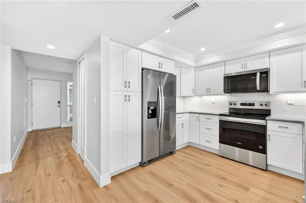 2311 W Gulf Drive #13 Sanibel, FL 33957