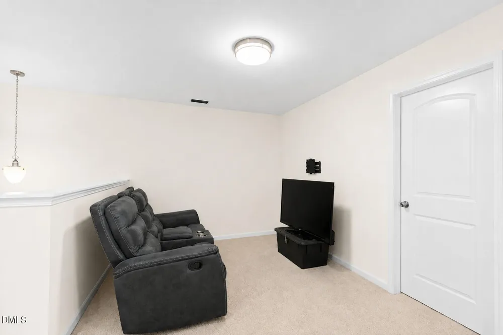 427 Inlet Place Drive Winston-Salem, NC 27127