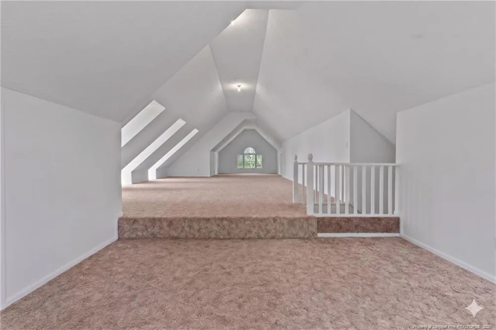 1096 Dean Road St. Pauls, NC 28384
