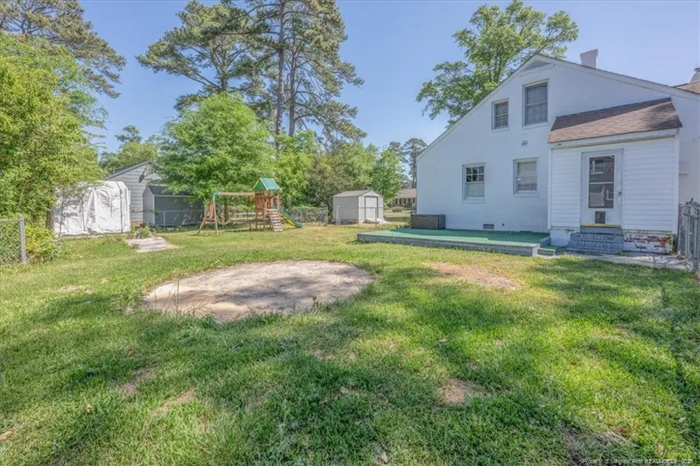 2201 N McMillan Ave Lumberton, NC 28358