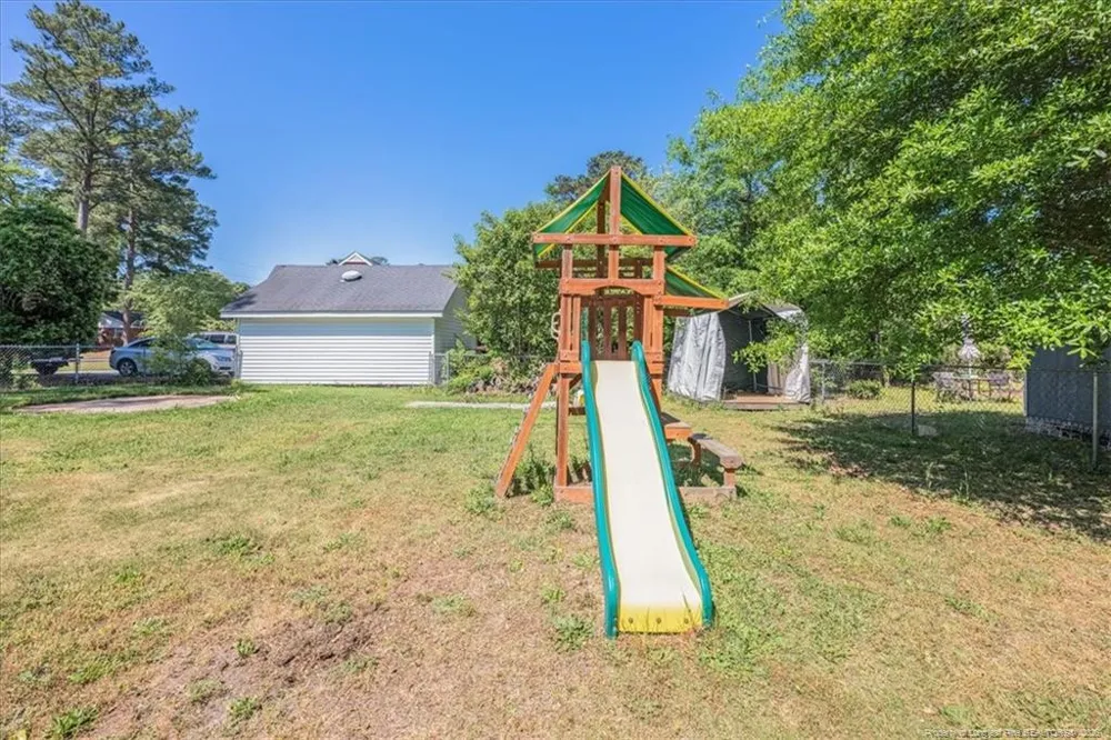 2201 N McMillan Ave Lumberton, NC 28358
