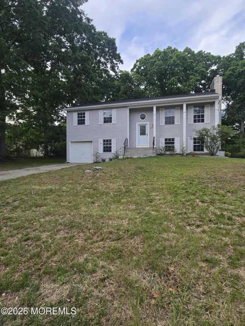 151 Shenandoah Boulevard