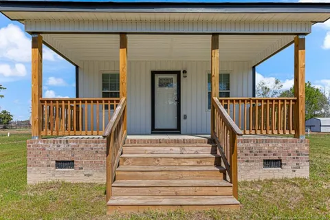1075 Pine Street #B