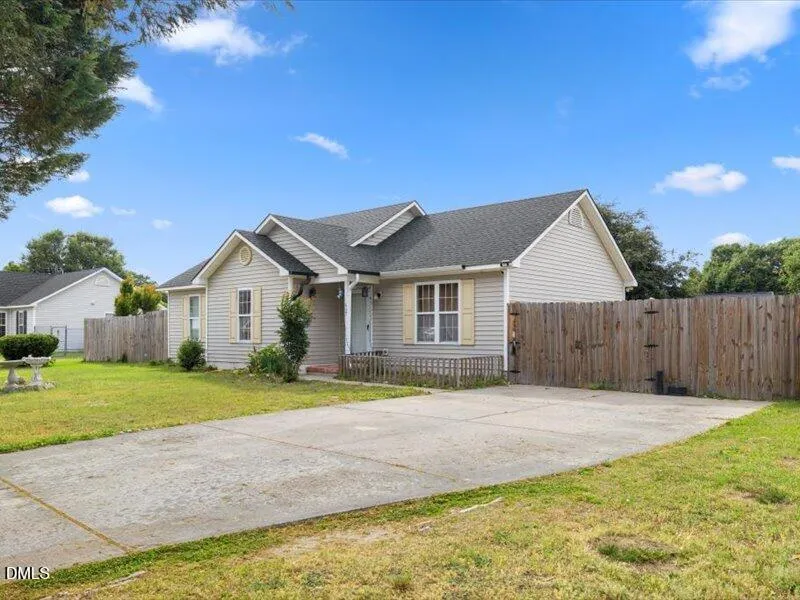113 Shadow Bend Lane Selma, NC 27576