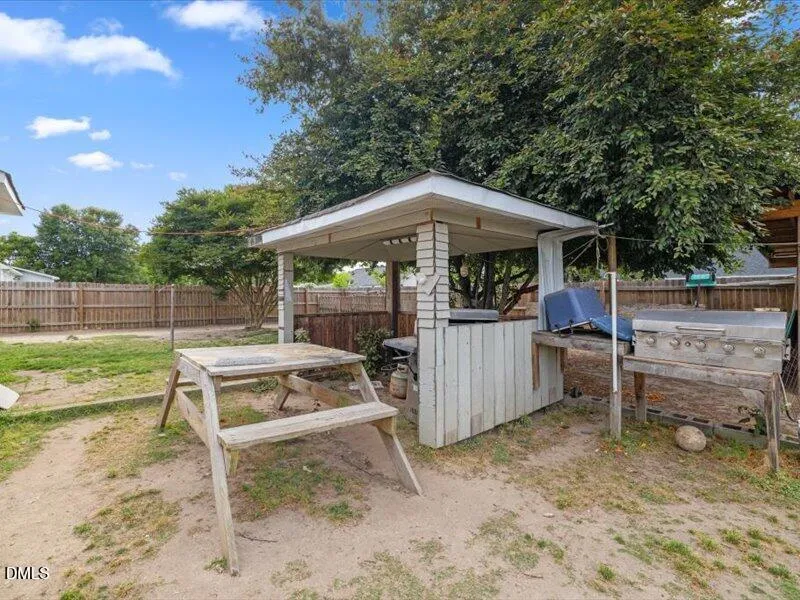 113 Shadow Bend Lane Selma, NC 27576