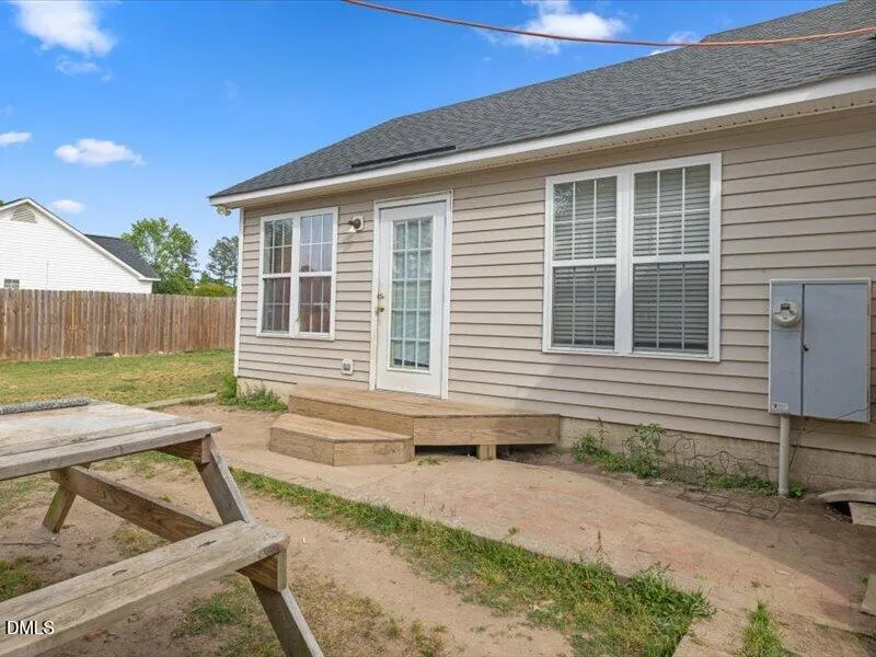 113 Shadow Bend Lane Selma, NC 27576